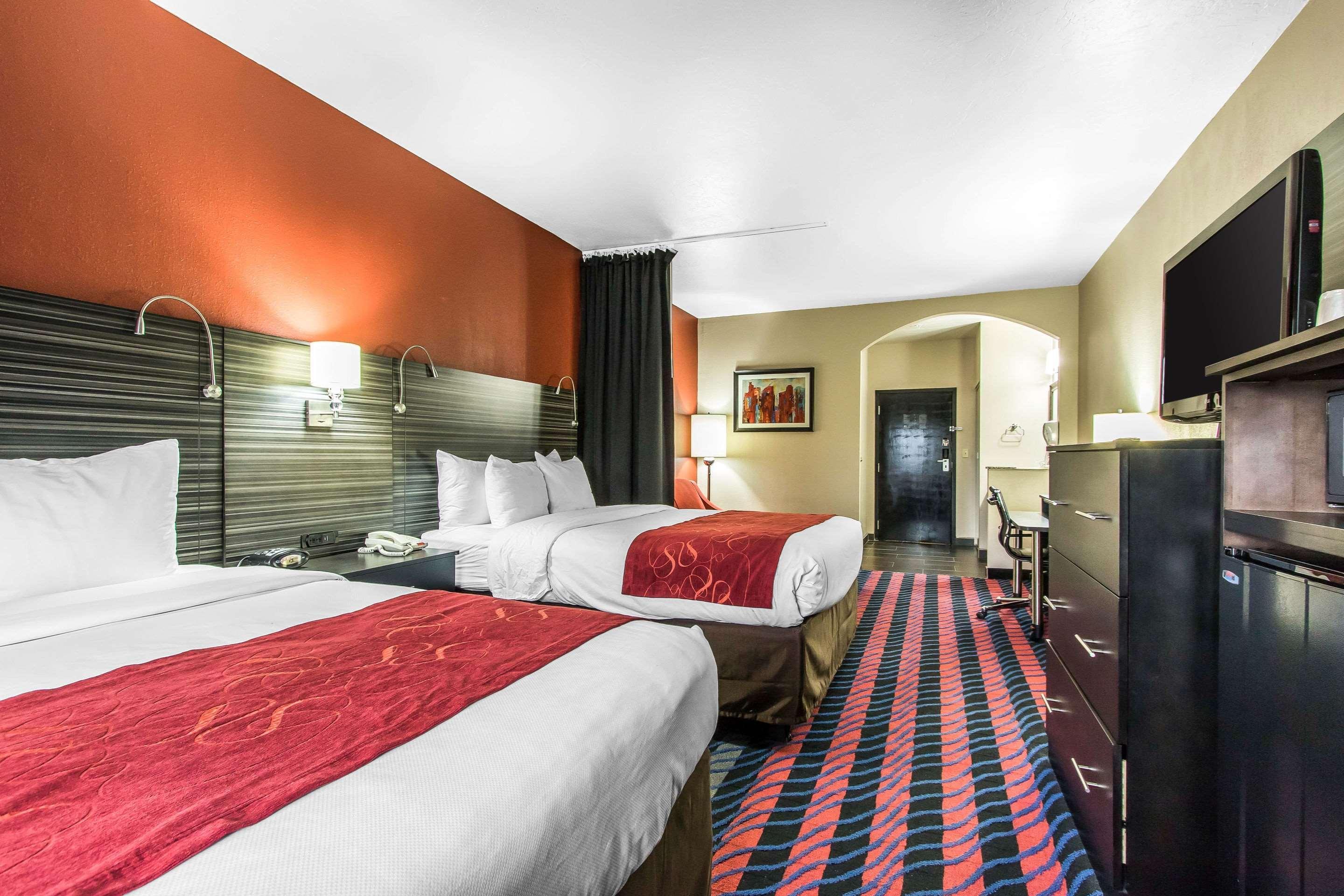 Comfort Fairgrounds West Hotel 3*